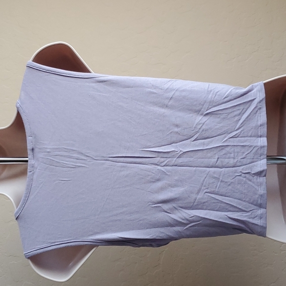 NWT lilac top. Small - Picture 6 of 9